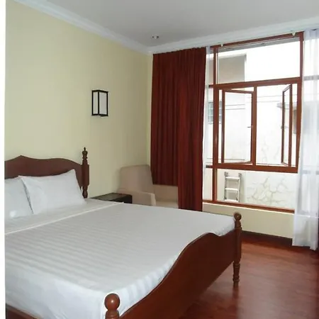 Amber House-2