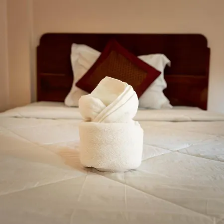 Nawin New Star Guesthouse-2